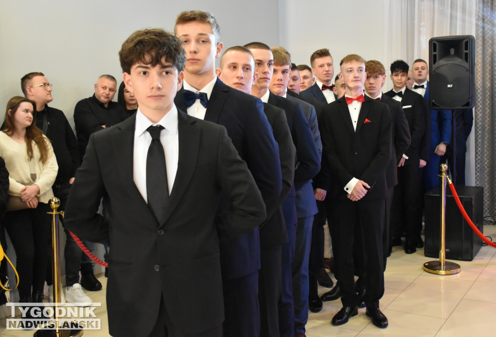 Studniówka 2026. ZSGiH w Sandomierzu