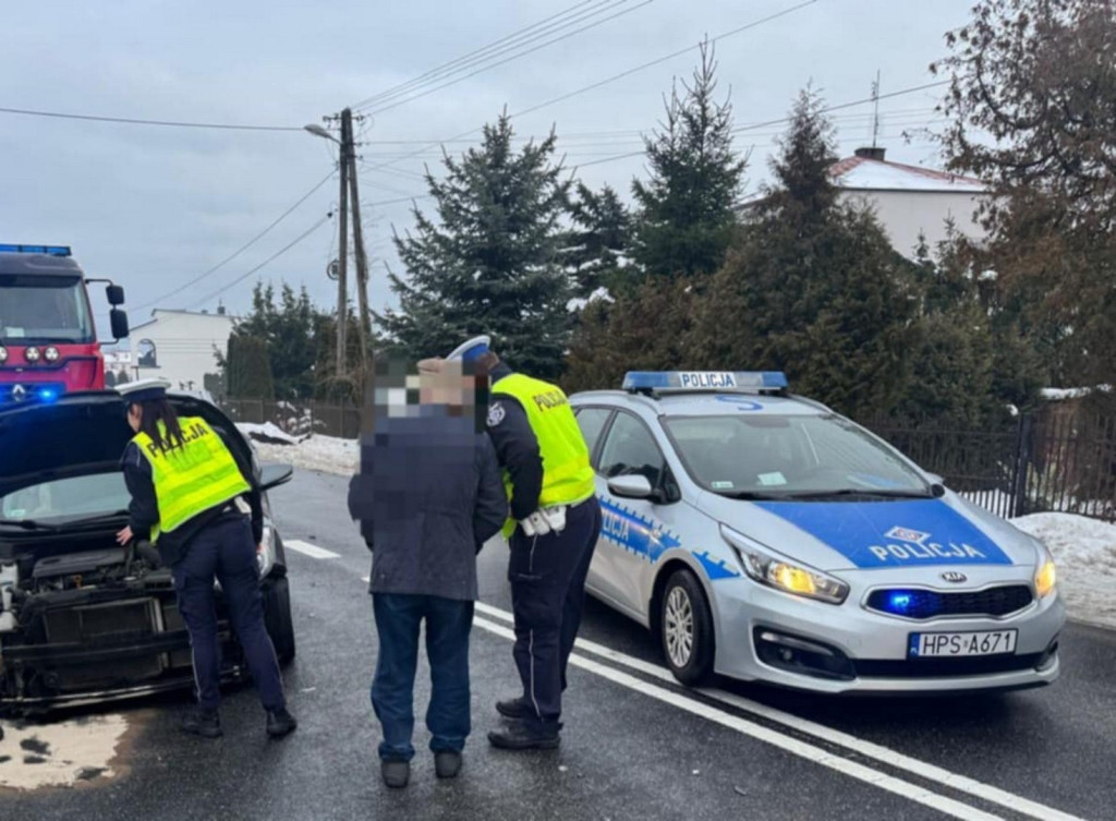 Zderzenie dwóch osobówek w Andruszkowicach
