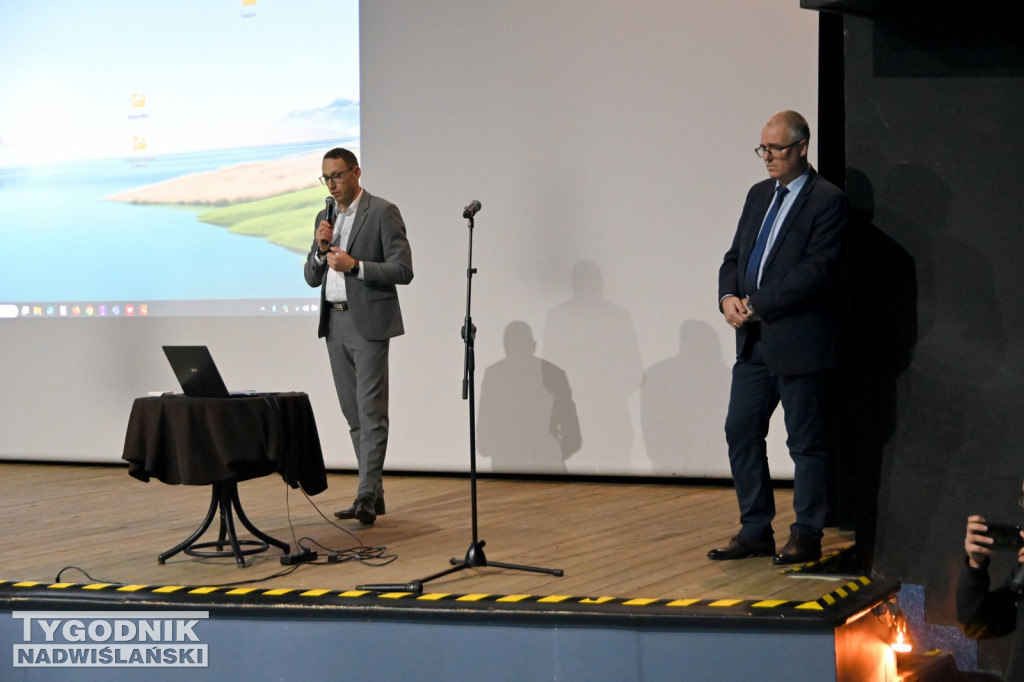 Konsultacje oświatowe w Tarnobrzegu