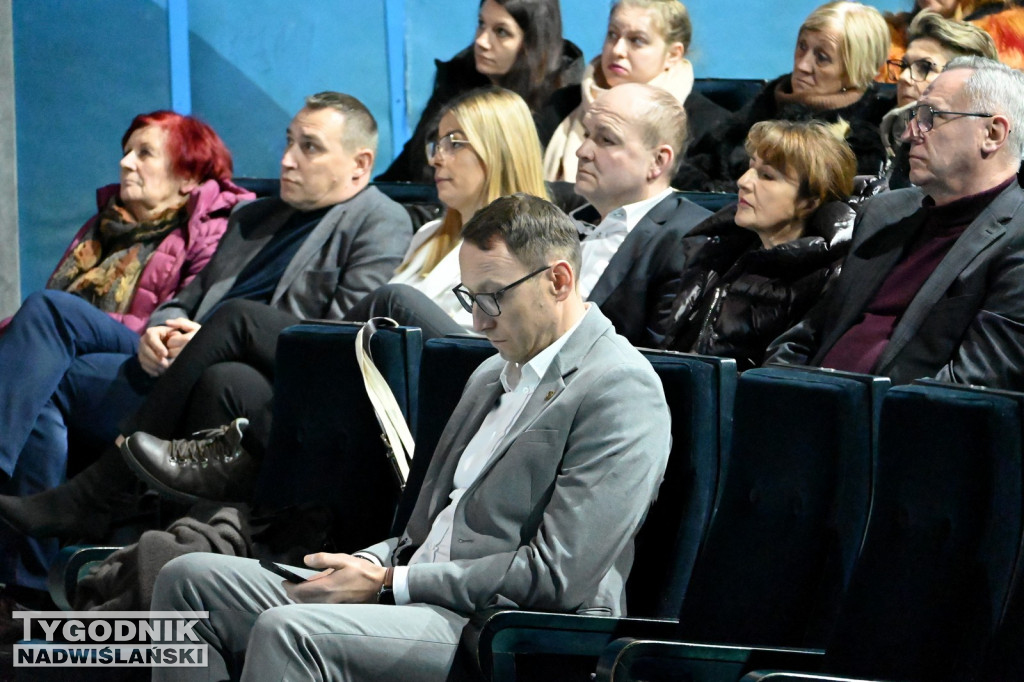 Konsultacje oświatowe w Tarnobrzegu