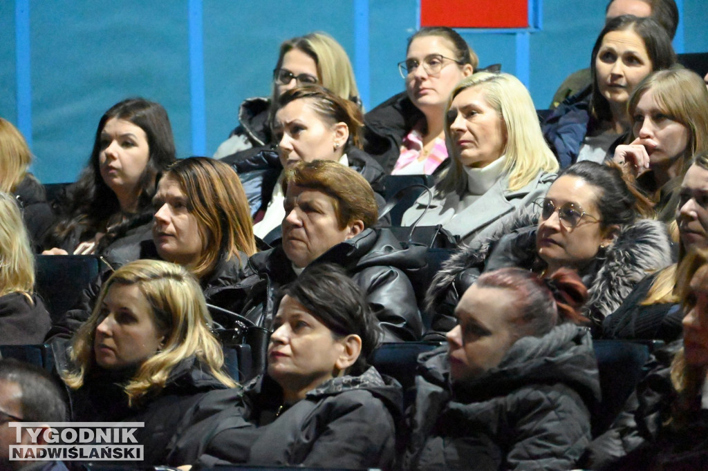 Konsultacje oświatowe w Tarnobrzegu