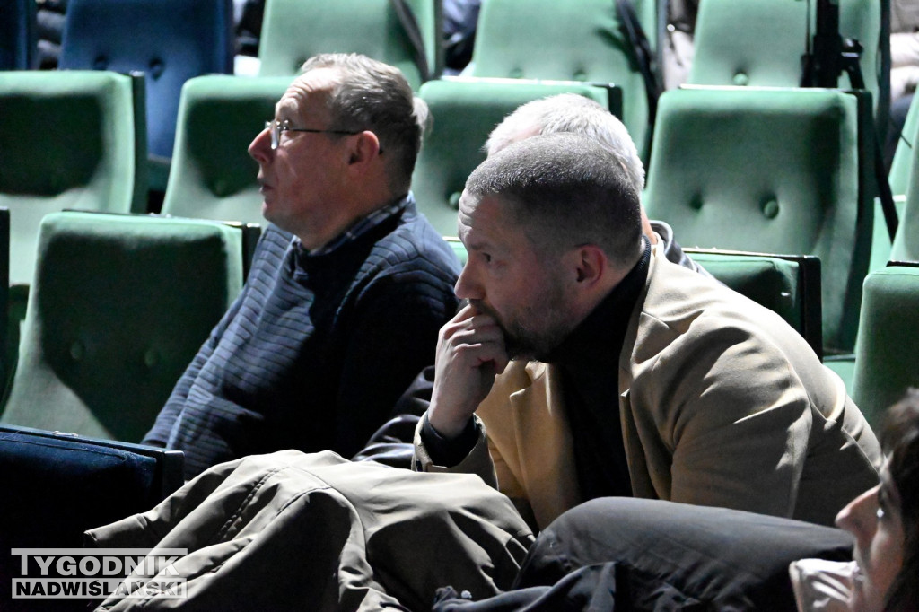 Konsultacje oświatowe w Tarnobrzegu