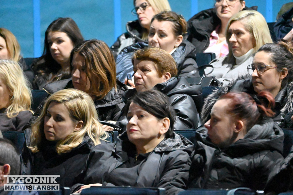 Konsultacje oświatowe w Tarnobrzegu