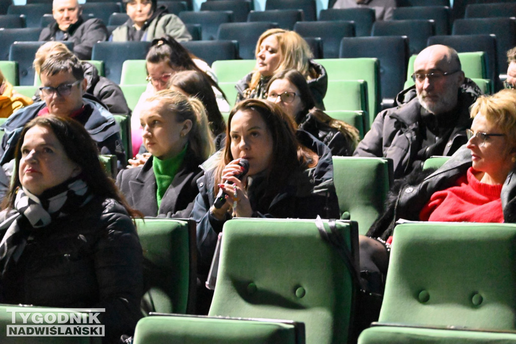 Konsultacje oświatowe w Tarnobrzegu
