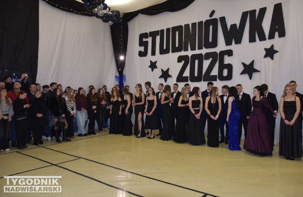 Studniówka LO w Chobrzanach