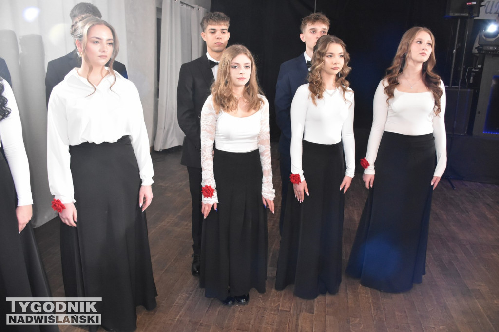 Studniów LO w Bogorii i LO w Osieku