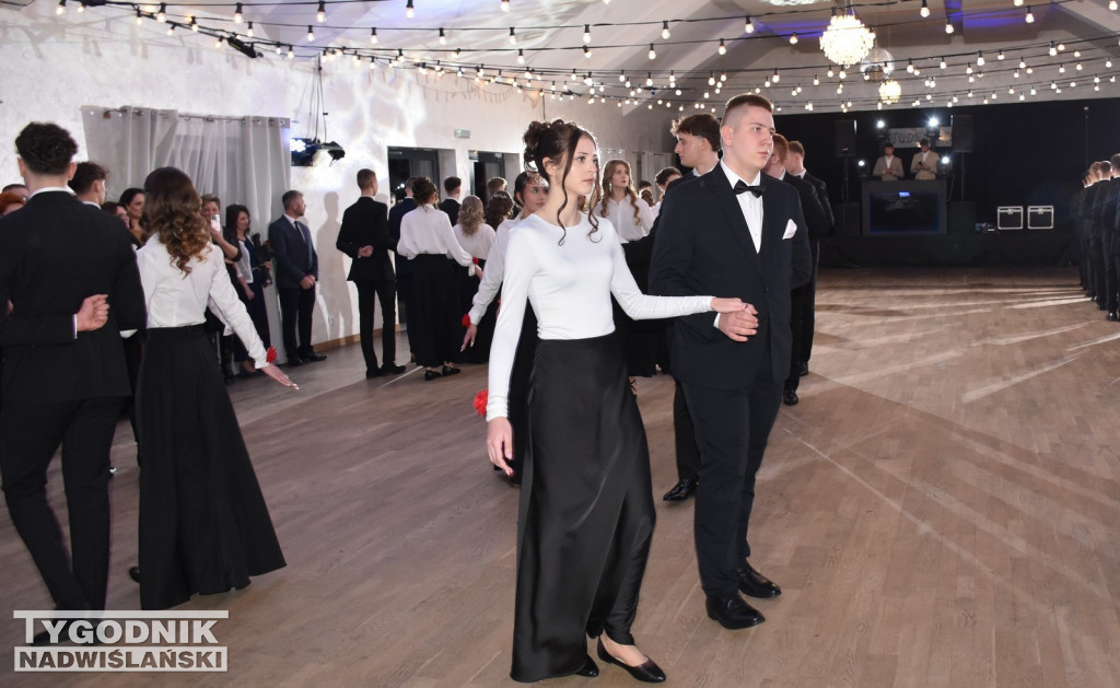 Studniów LO w Bogorii i LO w Osieku