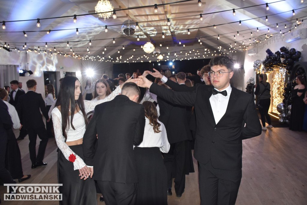 Studniów LO w Bogorii i LO w Osieku