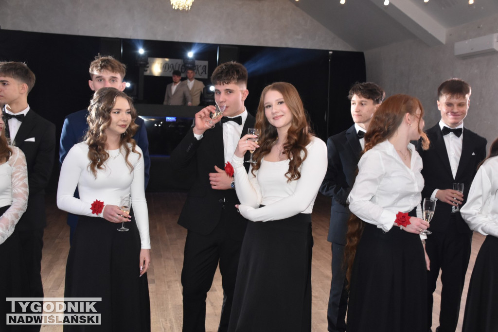 Studniów LO w Bogorii i LO w Osieku