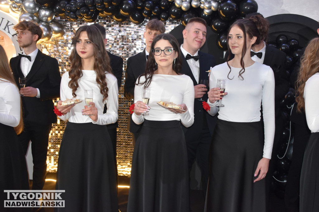 Studniów LO w Bogorii i LO w Osieku