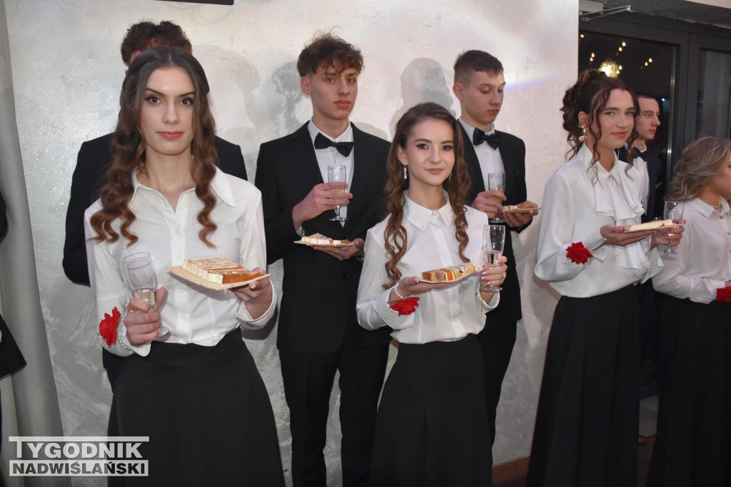 Studniów LO w Bogorii i LO w Osieku