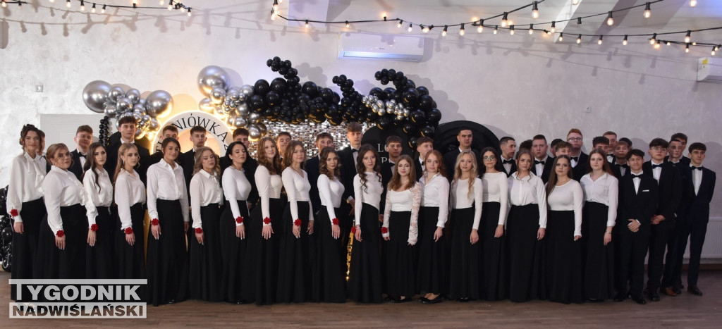 Studniów LO w Bogorii i LO w Osieku