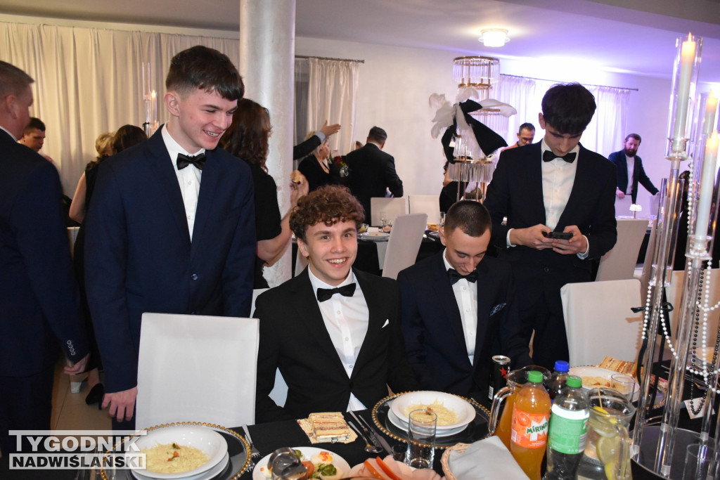 Studniów LO w Bogorii i LO w Osieku