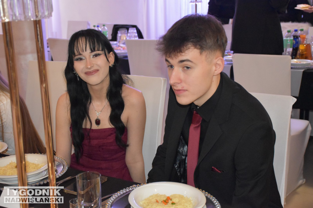 Studniów LO w Bogorii i LO w Osieku