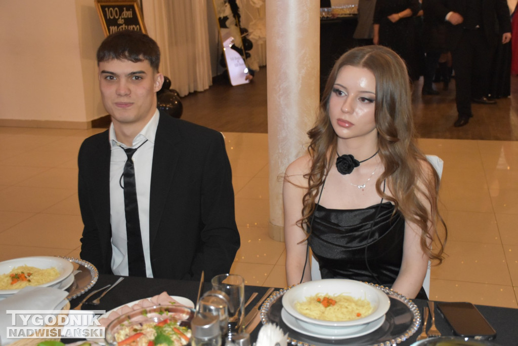 Studniów LO w Bogorii i LO w Osieku