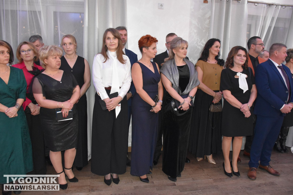 Studniów LO w Bogorii i LO w Osieku