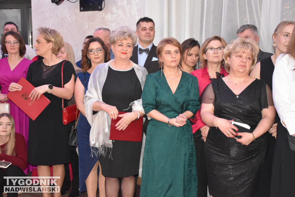 Studniów LO w Bogorii i LO w Osieku