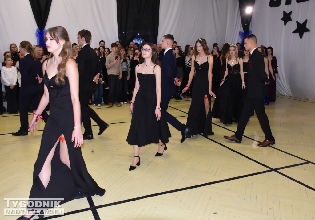 Studniówka LO w Chobrzanach