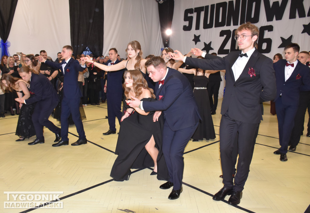 Studniówka LO w Chobrzanach