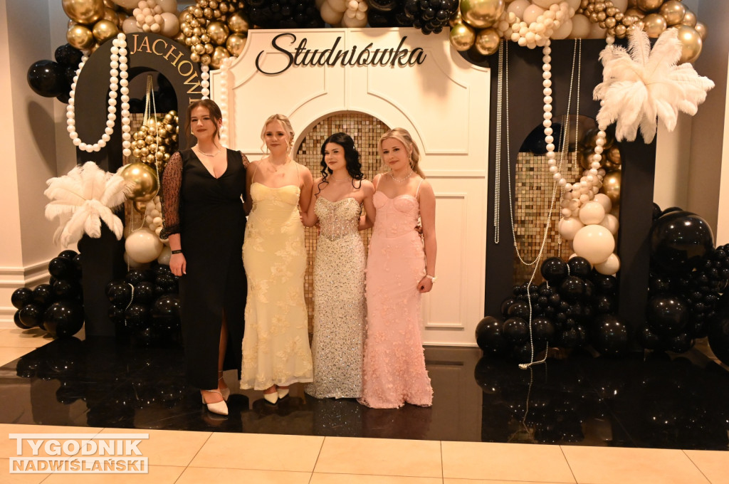 Studniówka LO im. M. Kopernika w Tarnobrzegu cz. 2