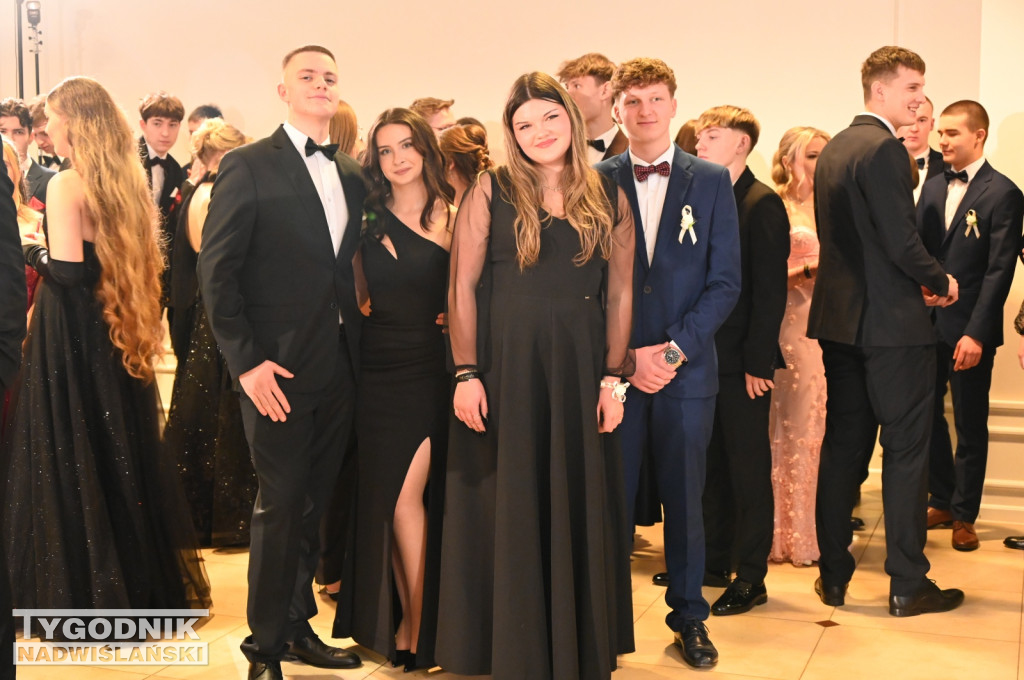 Studniówka LO im. M. Kopernika w Tarnobrzegu cz. 2