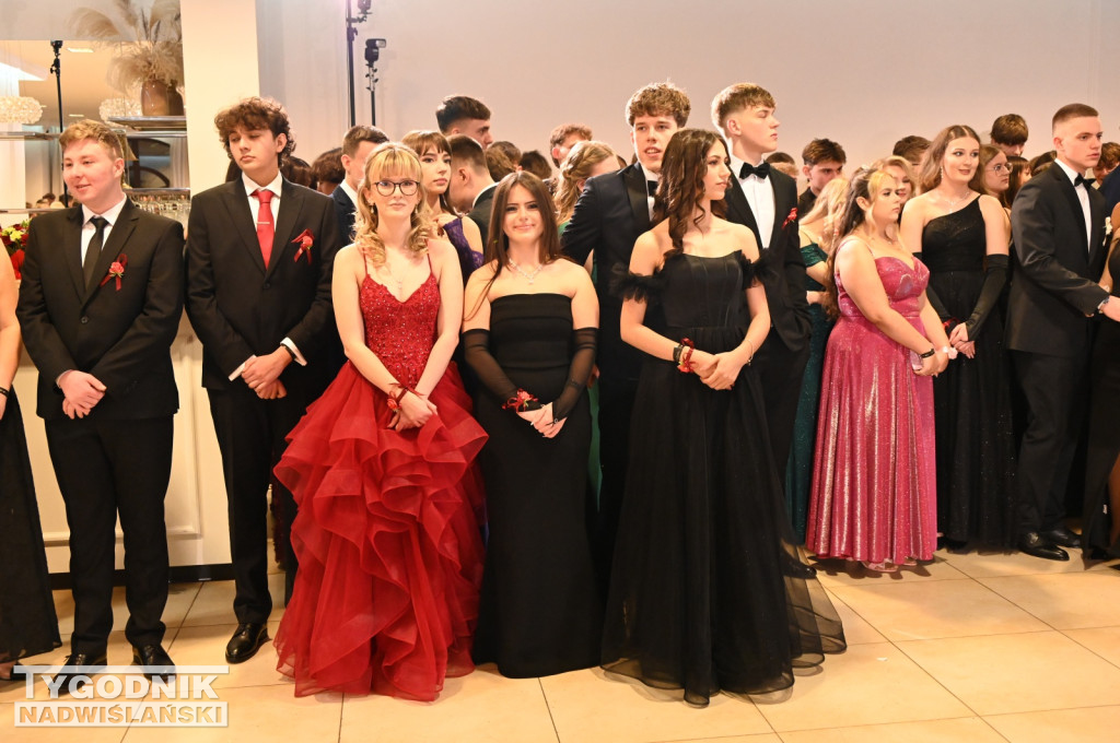 Studniówka LO im. M. Kopernika w Tarnobrzegu cz. 2