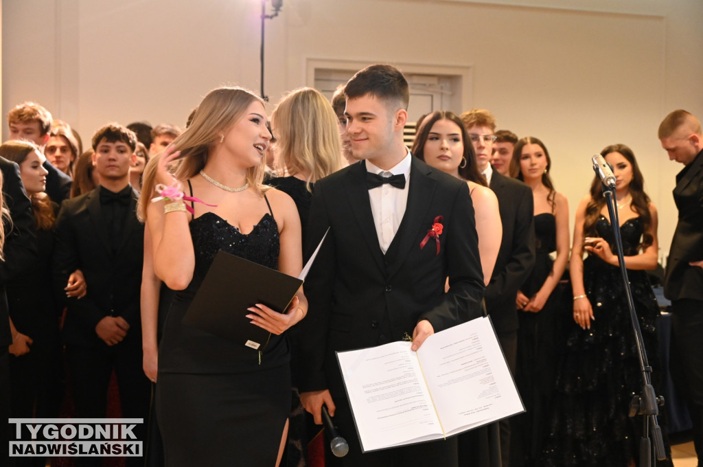 Studniówka LO im. M. Kopernika w Tarnobrzegu cz. 2