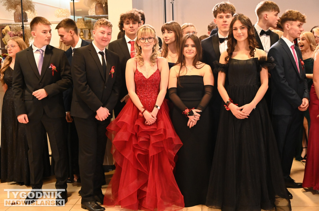 Studniówka LO im. M. Kopernika w Tarnobrzegu cz. 2