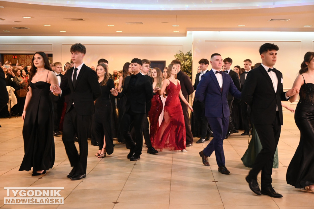 Studniówka LO im. M. Kopernika w Tarnobrzegu cz. 2