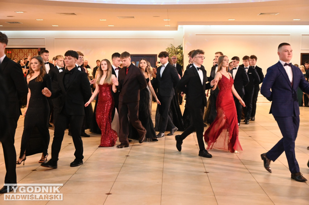 Studniówka LO im. M. Kopernika w Tarnobrzegu cz. 2