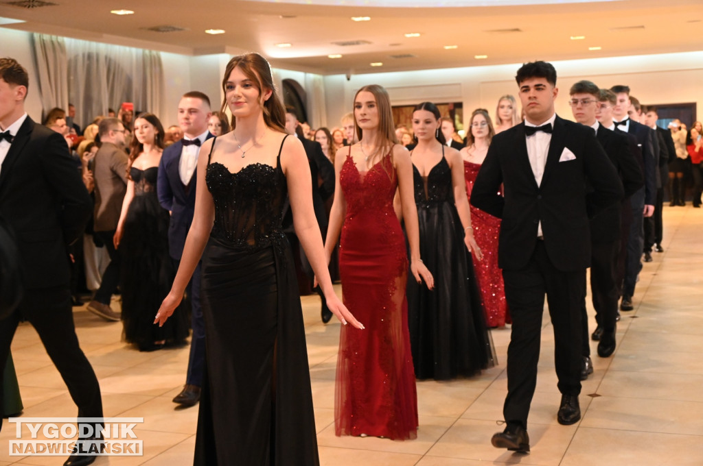 Studniówka LO im. M. Kopernika w Tarnobrzegu cz. 2