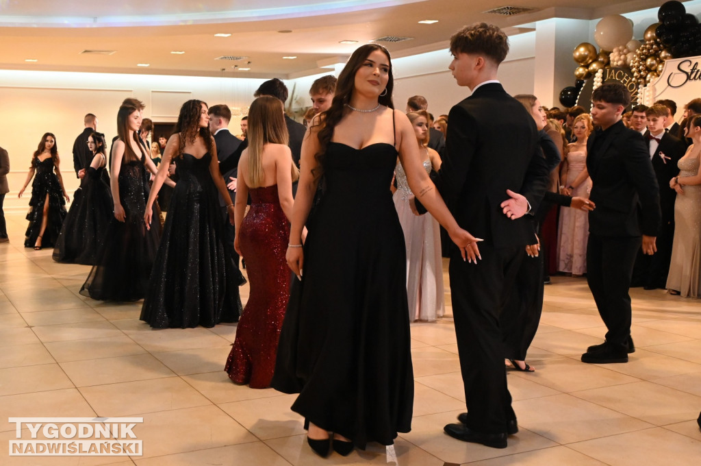 Studniówka LO im. M. Kopernika w Tarnobrzegu cz. 2