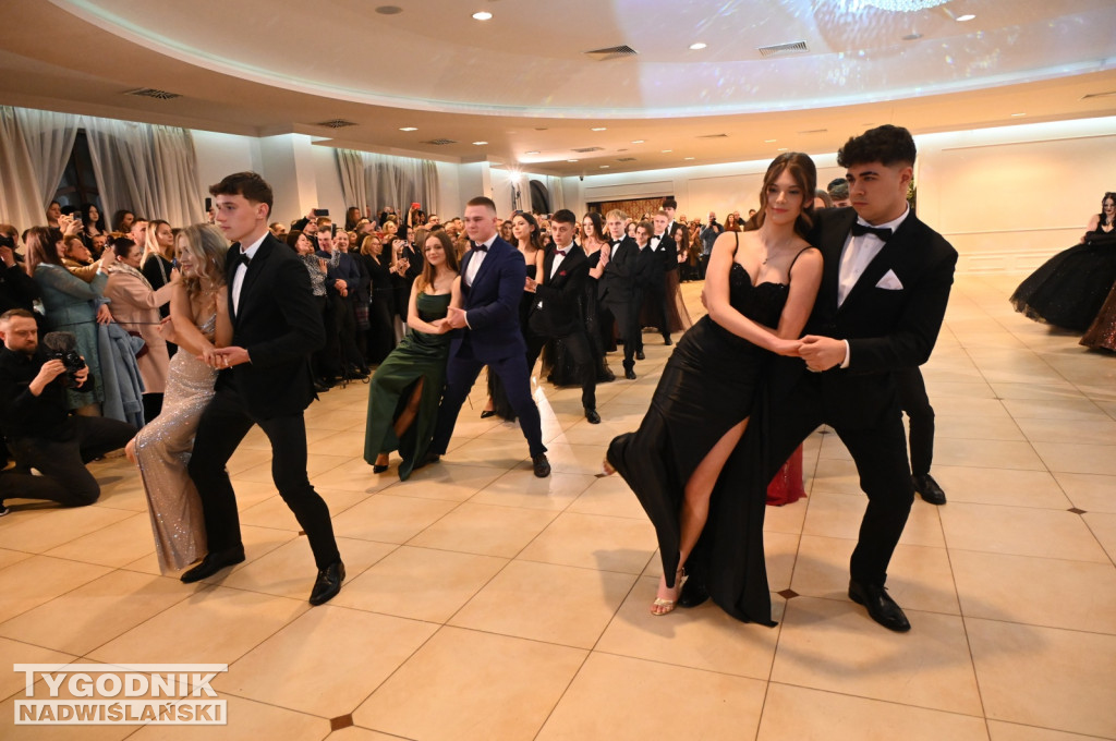 Studniówka LO im. M. Kopernika w Tarnobrzegu cz. 2