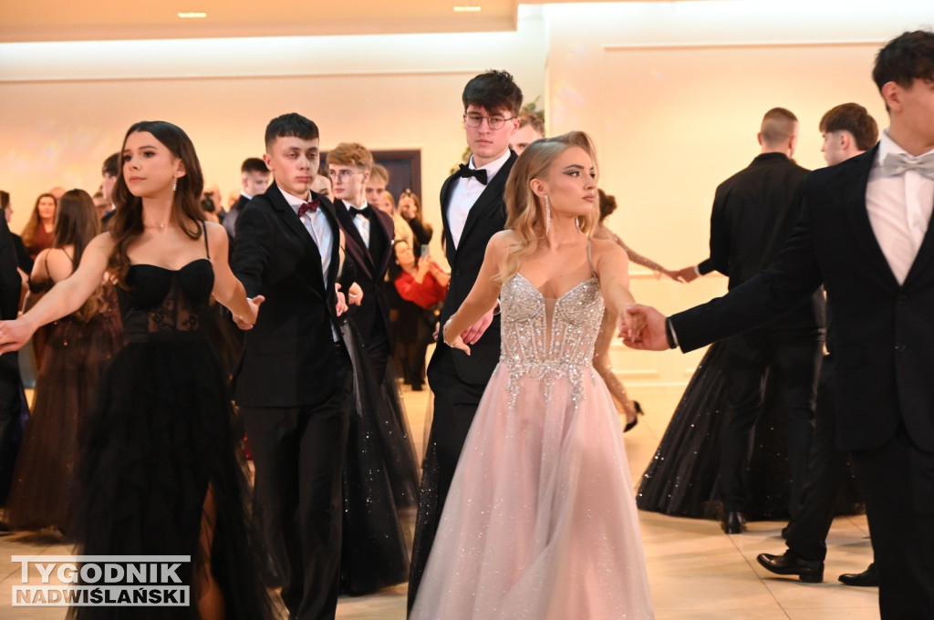 Studniówka LO im. M. Kopernika w Tarnobrzegu cz. 2