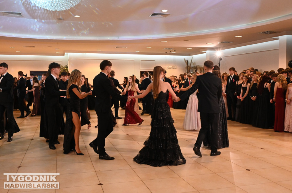 Studniówka LO im. M. Kopernika w Tarnobrzegu cz. 2