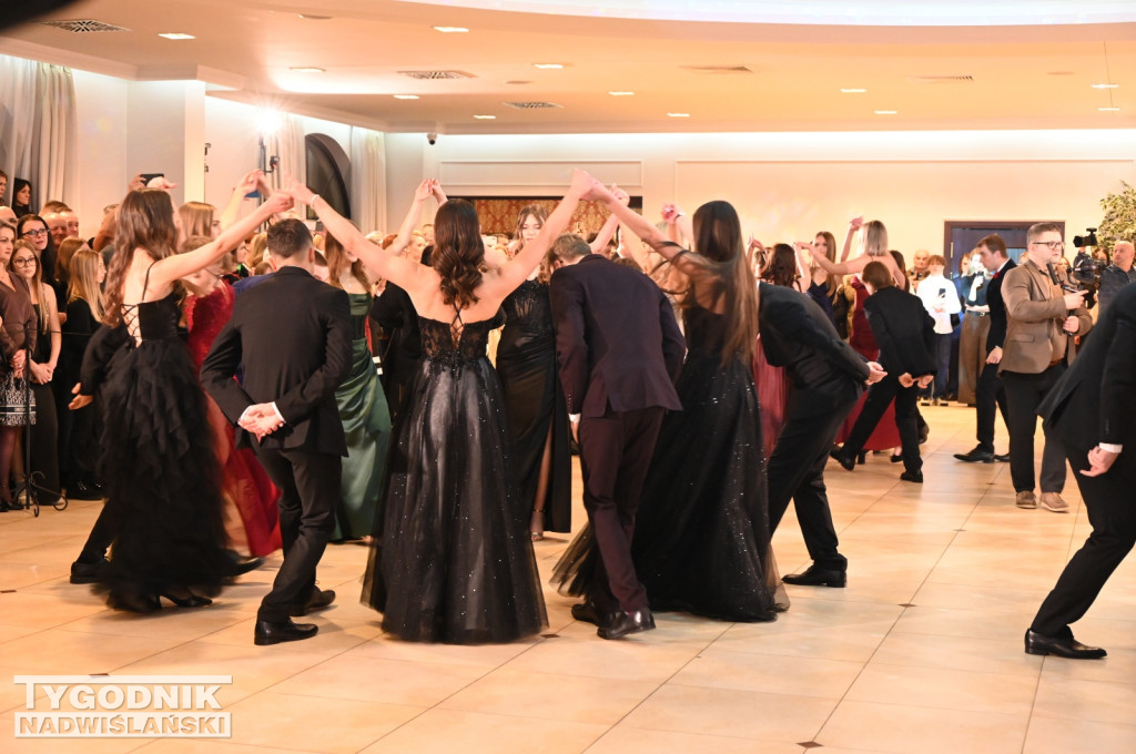 Studniówka LO im. M. Kopernika w Tarnobrzegu cz. 2