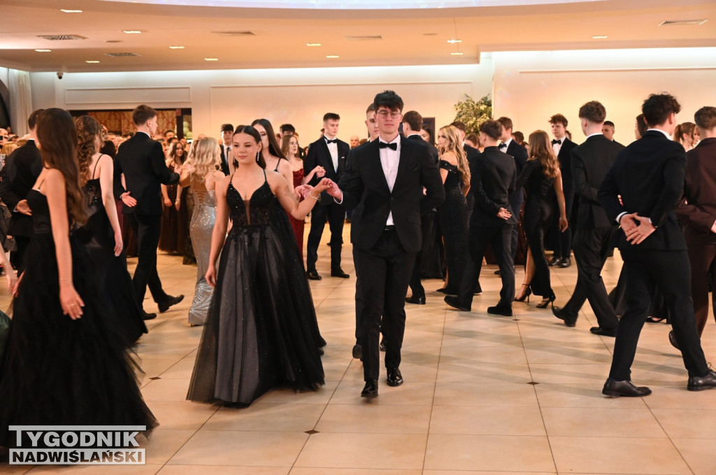 Studniówka LO im. M. Kopernika w Tarnobrzegu cz. 2