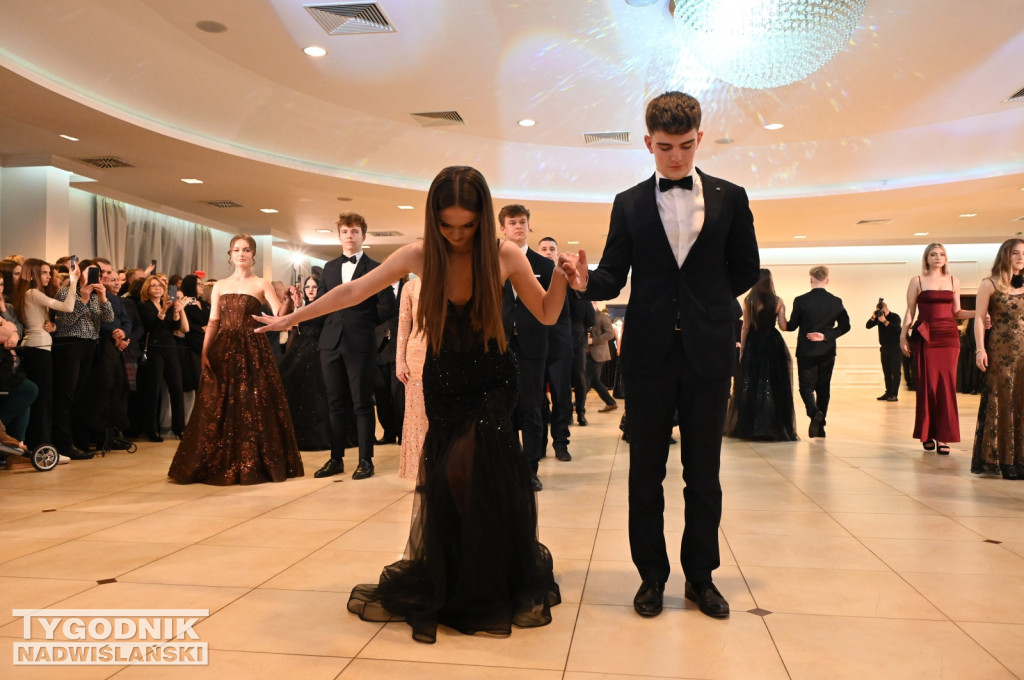 Studniówka LO im. M. Kopernika w Tarnobrzegu cz. 2