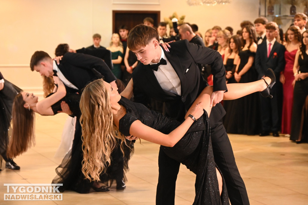 Studniówka LO im. M. Kopernika w Tarnobrzegu cz. 2