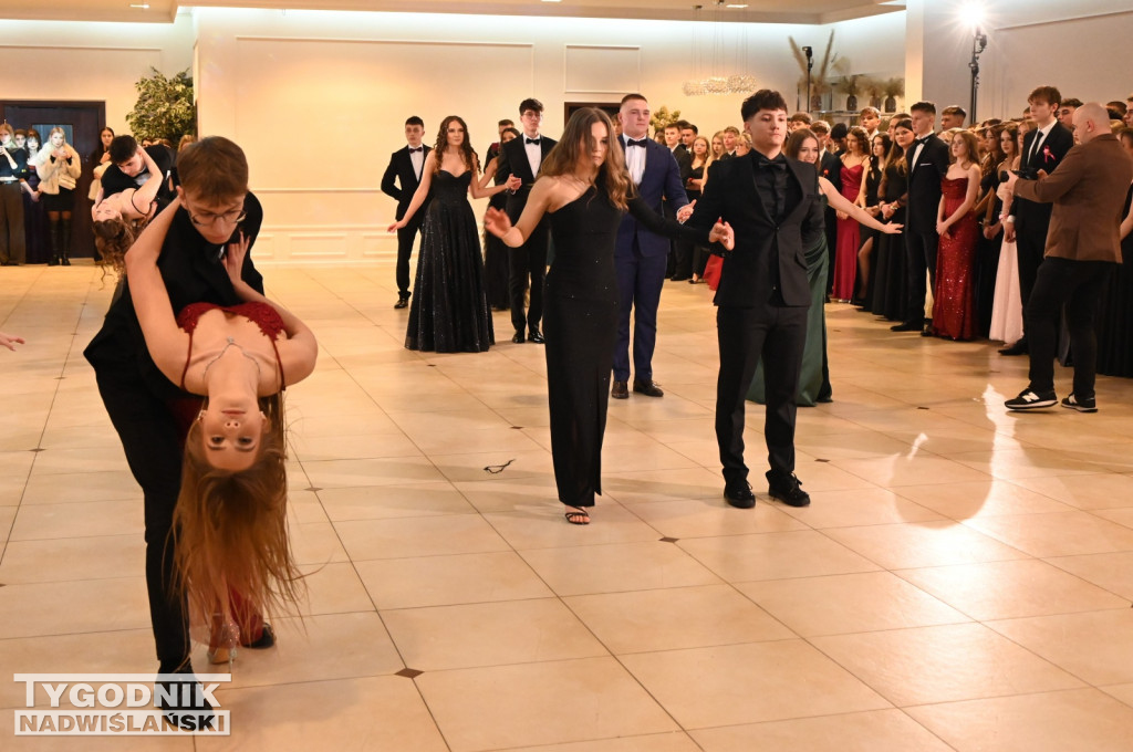 Studniówka LO im. M. Kopernika w Tarnobrzegu cz. 2