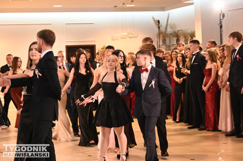 Studniówka LO im. M. Kopernika w Tarnobrzegu cz. 2