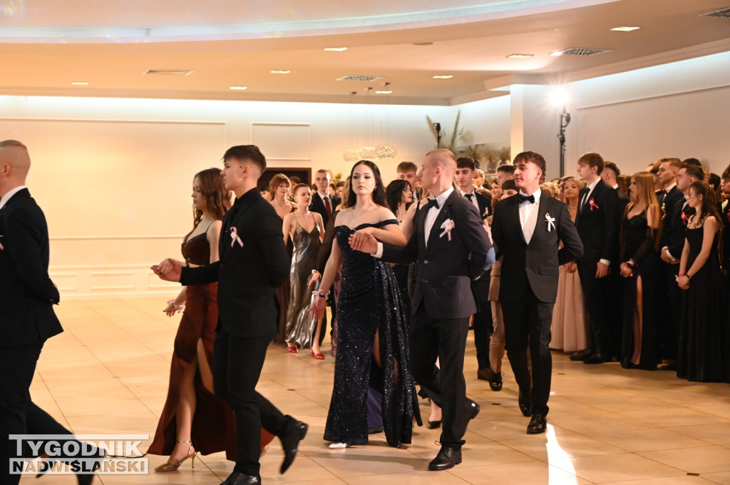 Studniówka LO im. M. Kopernika w Tarnobrzegu cz. 2