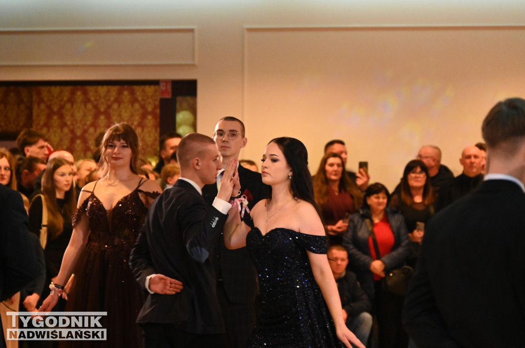 Studniówka LO im. M. Kopernika w Tarnobrzegu cz. 2