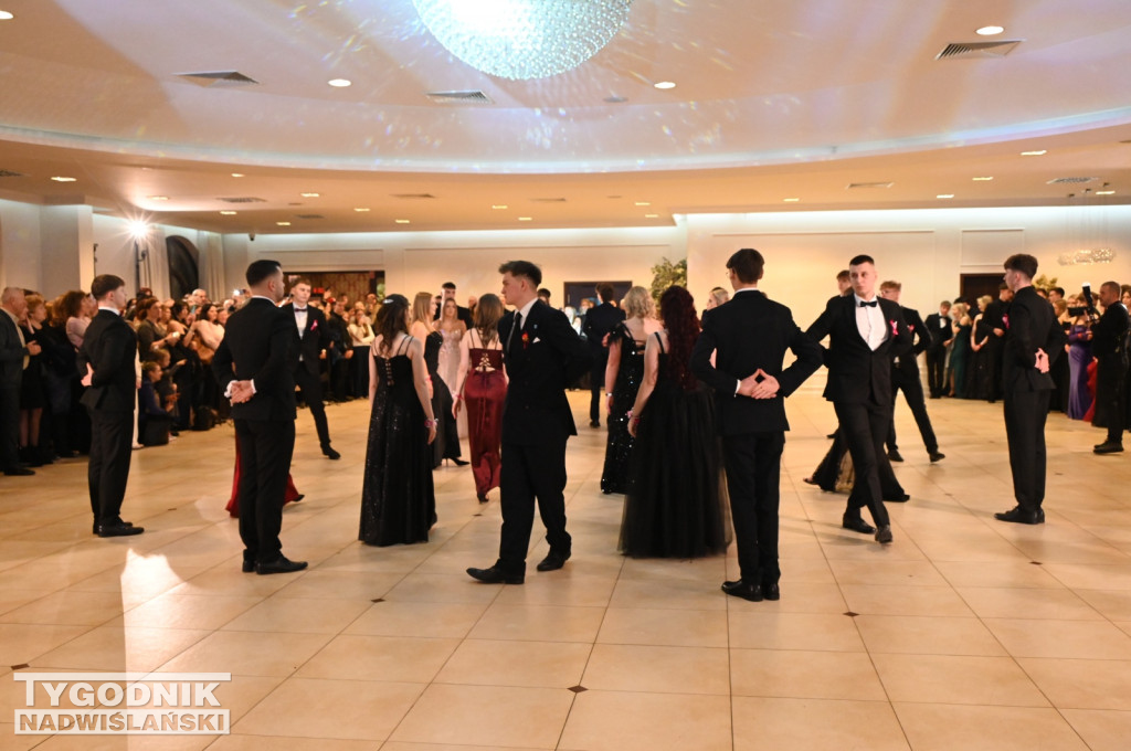 Studniówka LO im. M. Kopernika w Tarnobrzegu cz. 2