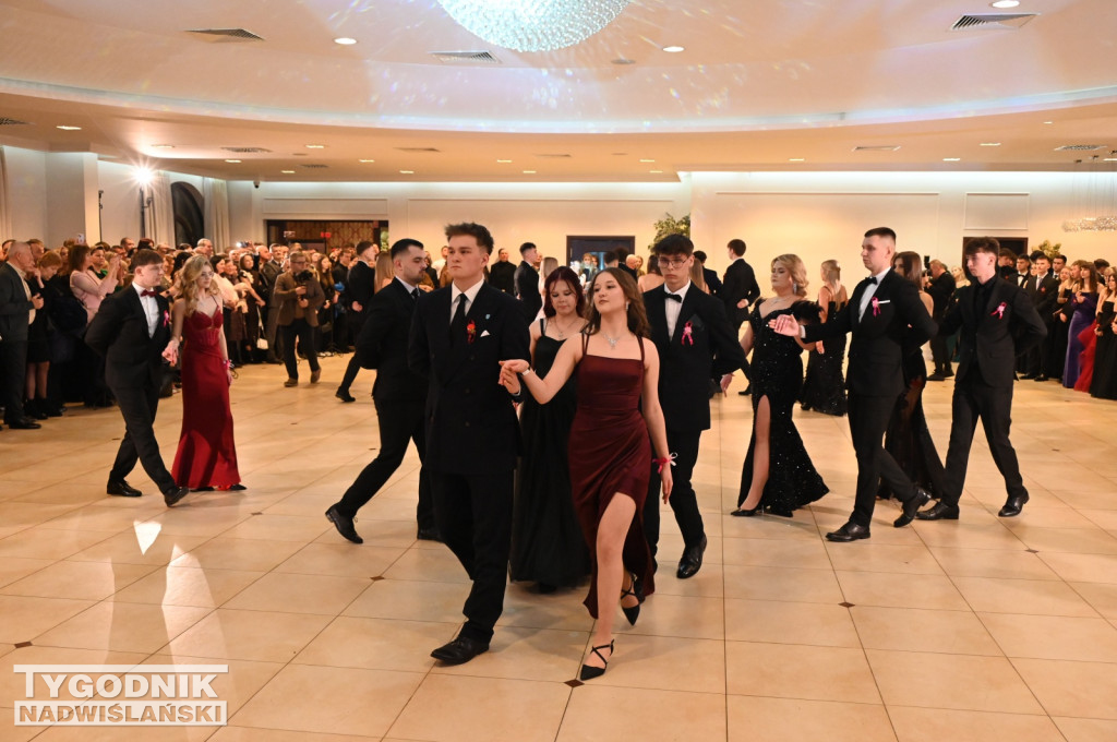 Studniówka LO im. M. Kopernika w Tarnobrzegu cz. 2