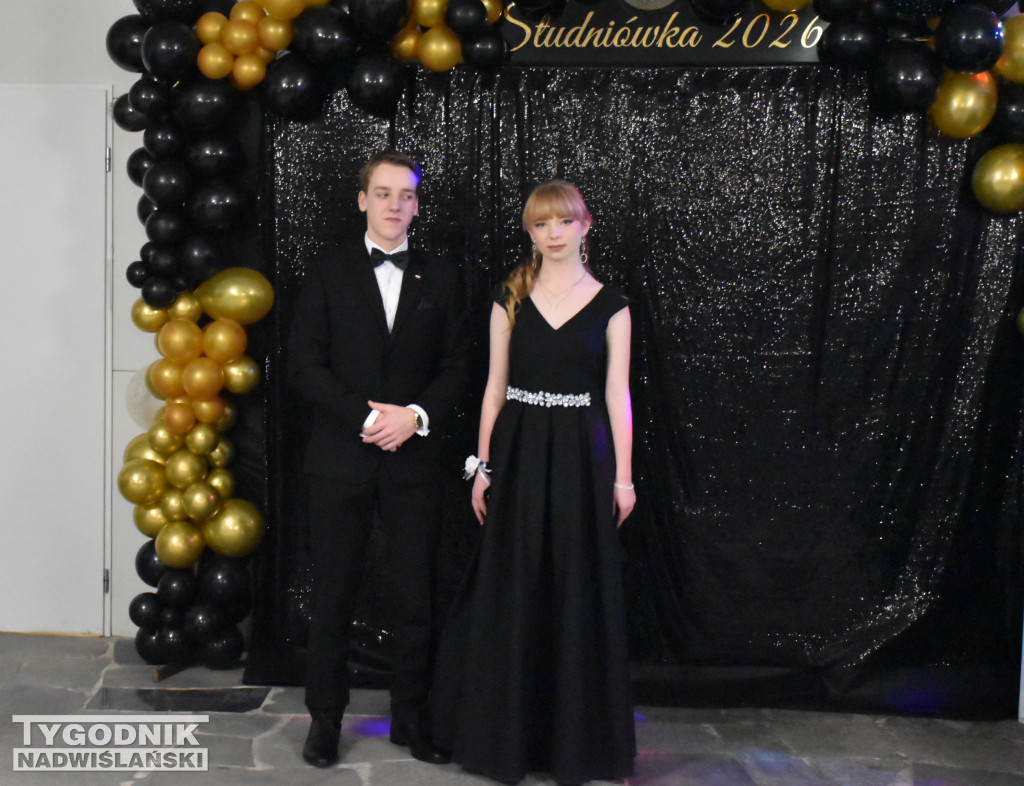 Studniówka KLO w Sandomierzu