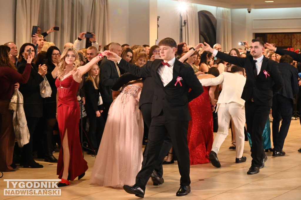 Studniówka LO im. M. Kopernika w Tarnobrzegu cz. 2