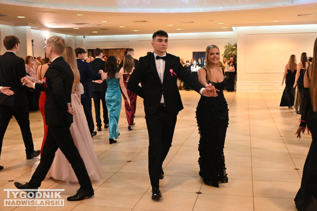 Studniówka LO im. M. Kopernika w Tarnobrzegu cz. 2