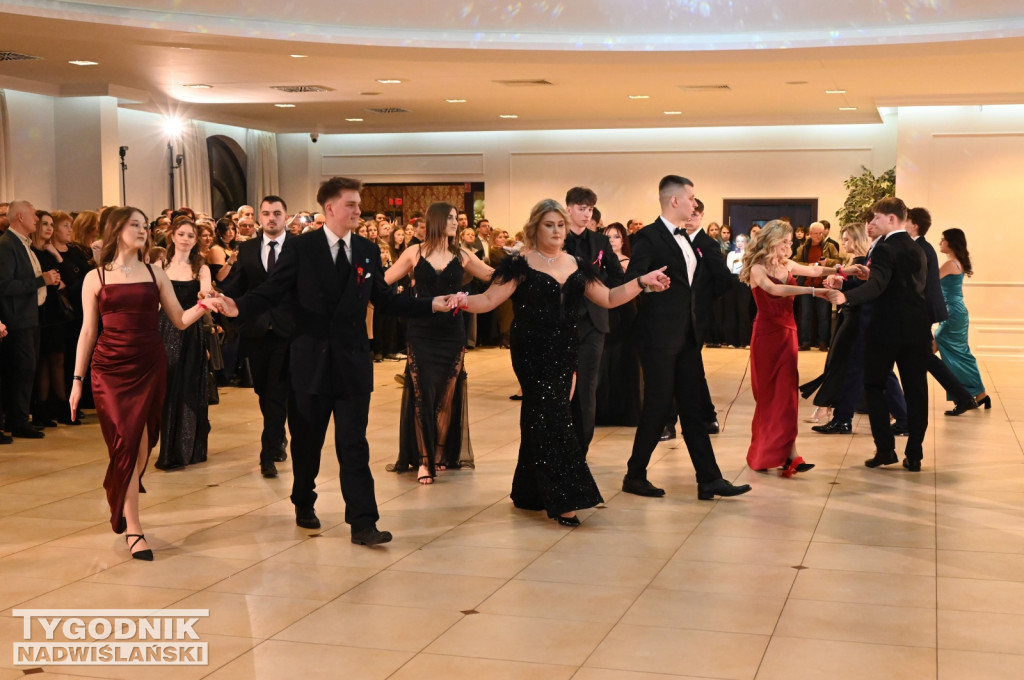 Studniówka LO im. M. Kopernika w Tarnobrzegu cz. 2