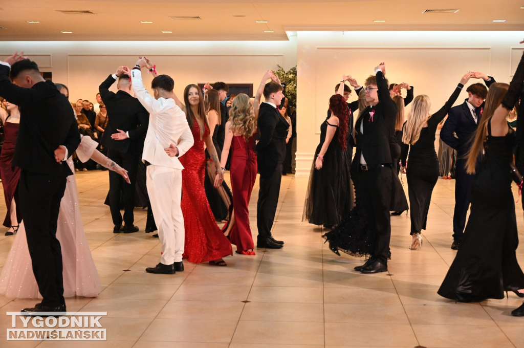 Studniówka LO im. M. Kopernika w Tarnobrzegu cz. 2